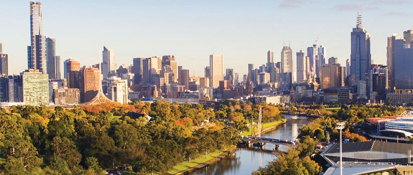 View of the Melbourne city skyline and Yarra River
