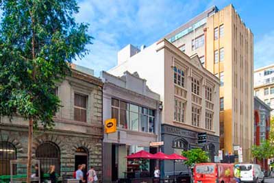Heritage buildings in Melbourne city