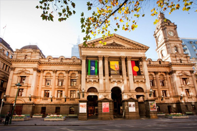 A photograph of Melbourne Town Hall. 